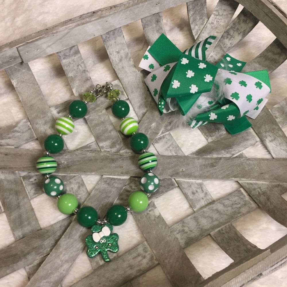 ☘️ St. Patty’s Day Ruffle Onsie ☘️ Baby NEW 12-18 months St Patrick’s Day Frilly - Picture 8 of 8
